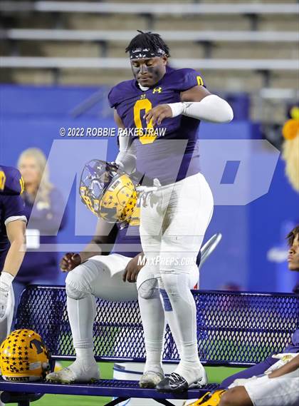 Thumbnail 3 in Guyer @ McKinney photogallery.