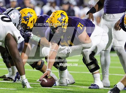 Thumbnail 3 in Guyer @ McKinney photogallery.