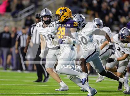 Thumbnail 3 in Guyer @ McKinney photogallery.