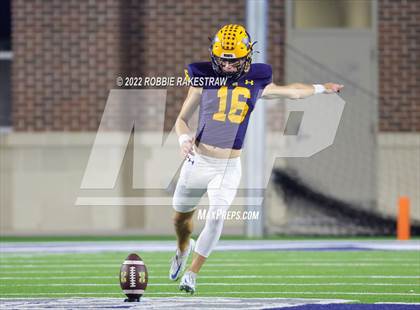 Thumbnail 2 in Guyer @ McKinney photogallery.