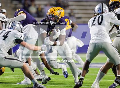 Thumbnail 3 in Guyer @ McKinney photogallery.