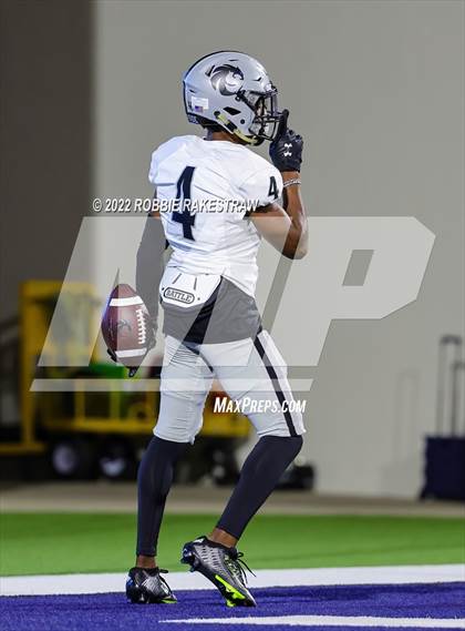 Thumbnail 3 in Guyer @ McKinney photogallery.