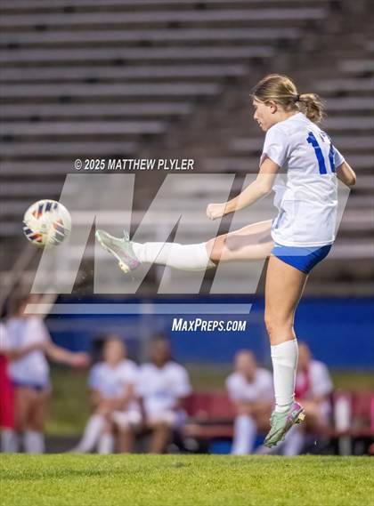 Thumbnail 1 in Garner @ Sanderson photogallery.