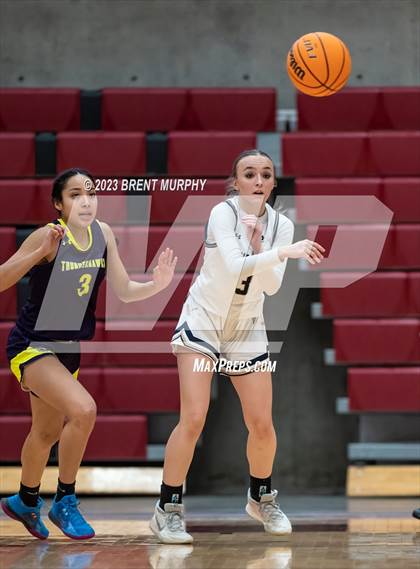 Thumbnail 2 in Ellicott @ The Vanguard School (CHSAA 3A Final Four) photogallery.