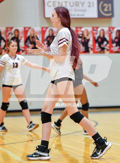 Thumbnail 1 in Jefferson vs. Henderson photogallery.