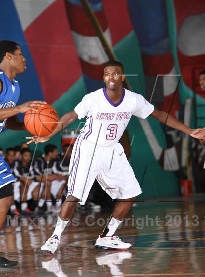 Thumbnail 1 in Middletown vs New Rochelle (Hoops For A Cure Extravaganza) photogallery.
