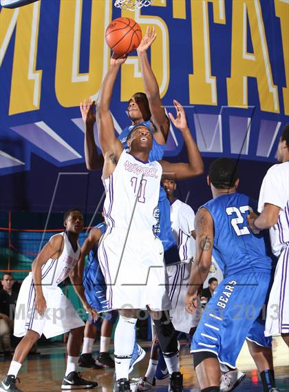 Thumbnail 3 in Middletown vs New Rochelle (Hoops For A Cure Extravaganza) photogallery.