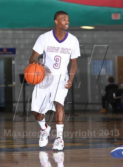 Thumbnail 2 in Middletown vs New Rochelle (Hoops For A Cure Extravaganza) photogallery.