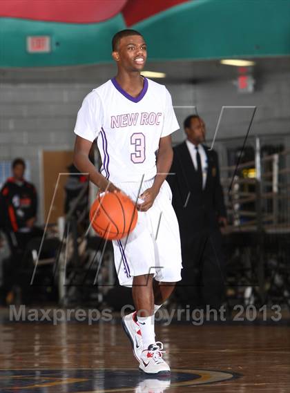 Thumbnail 1 in Middletown vs New Rochelle (Hoops For A Cure Extravaganza) photogallery.