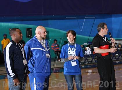 Thumbnail 2 in Middletown vs New Rochelle (Hoops For A Cure Extravaganza) photogallery.