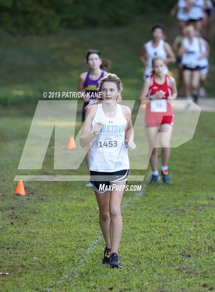 Thumbnail 1 in Monroe Parker Invitational photogallery.