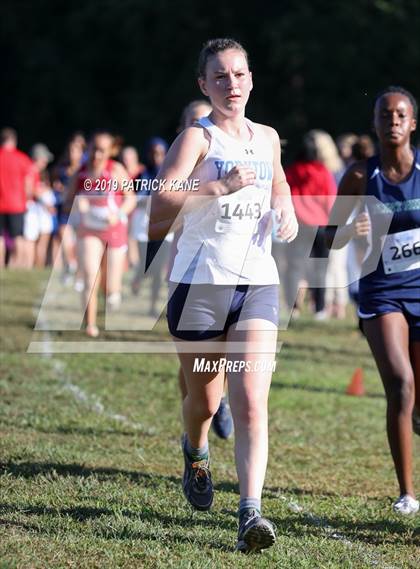 Thumbnail 3 in Monroe Parker Invitational photogallery.