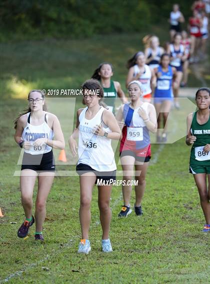 Thumbnail 1 in Monroe Parker Invitational photogallery.
