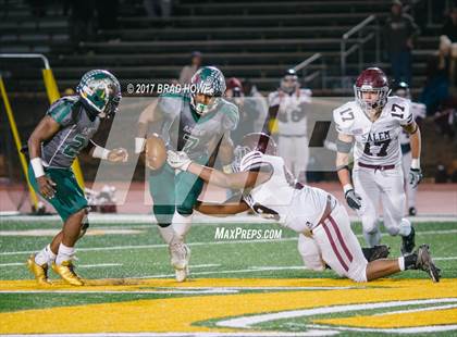 Thumbnail 2 in Salem vs. Louisa County (VHSL 4A Final) photogallery.