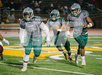 Thumbnail 1 in Salem vs. Louisa County (VHSL 4A Final) photogallery.