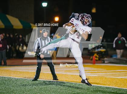 Thumbnail 3 in Salem vs. Louisa County (VHSL 4A Final) photogallery.