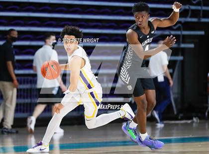 Thumbnail 1 in Montverde Academy vs. Sunrise (Geico Nationals) photogallery.