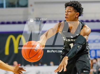 Thumbnail 2 in Montverde Academy vs. Sunrise (Geico Nationals) photogallery.