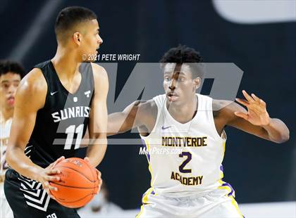 Thumbnail 2 in Montverde Academy vs. Sunrise (Geico Nationals) photogallery.