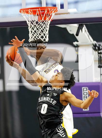 Thumbnail 2 in Montverde Academy vs. Sunrise (Geico Nationals) photogallery.
