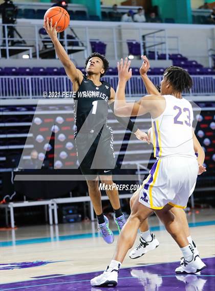 Thumbnail 2 in Montverde Academy vs. Sunrise (Geico Nationals) photogallery.