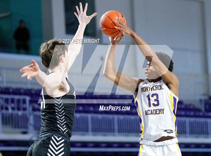 Thumbnail 2 in Montverde Academy vs. Sunrise (Geico Nationals) photogallery.