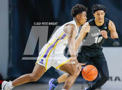 Thumbnail 1 in Montverde Academy vs. Sunrise (Geico Nationals) photogallery.