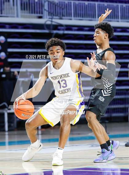Thumbnail 1 in Montverde Academy vs. Sunrise (Geico Nationals) photogallery.