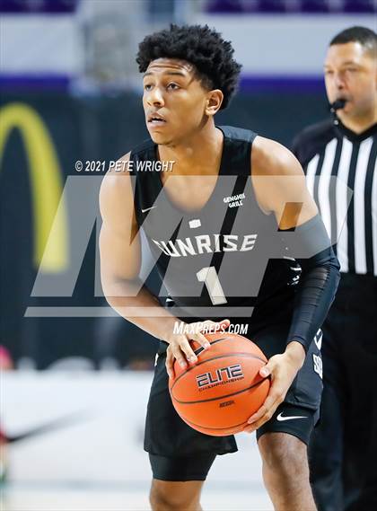 Thumbnail 1 in Montverde Academy vs. Sunrise (Geico Nationals) photogallery.