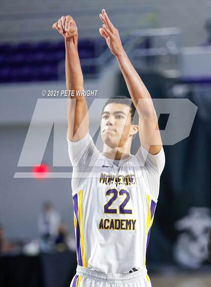 Thumbnail 2 in Montverde Academy vs. Sunrise (Geico Nationals) photogallery.