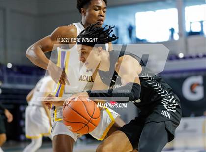 Thumbnail 1 in Montverde Academy vs. Sunrise (Geico Nationals) photogallery.