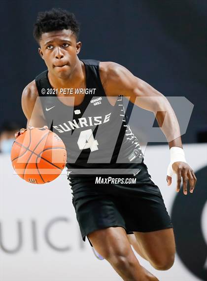 Thumbnail 2 in Montverde Academy vs. Sunrise (Geico Nationals) photogallery.