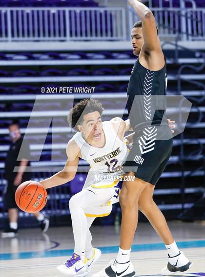 Thumbnail 2 in Montverde Academy vs. Sunrise (Geico Nationals) photogallery.