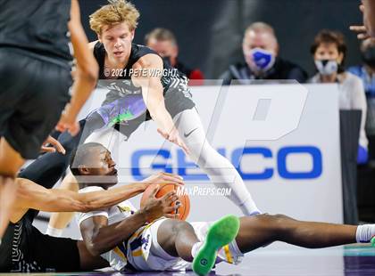 Thumbnail 3 in Montverde Academy vs. Sunrise (Geico Nationals) photogallery.