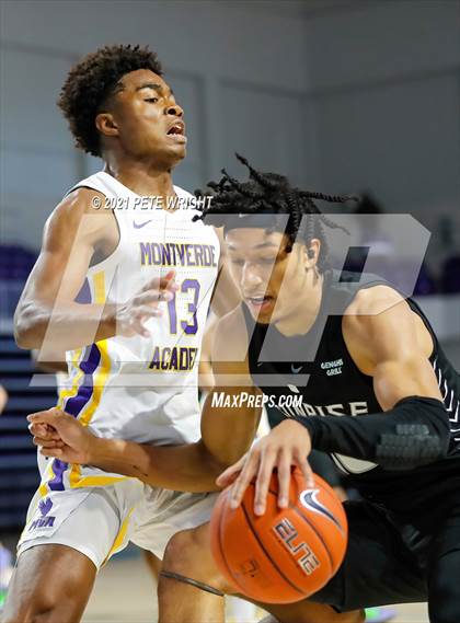 Thumbnail 3 in Montverde Academy vs. Sunrise (Geico Nationals) photogallery.