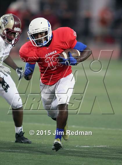 Thumbnail 3 in Rouse @ Leander photogallery.