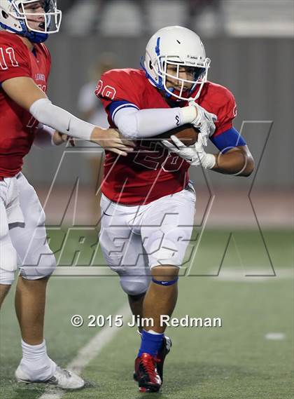 Thumbnail 2 in Rouse @ Leander photogallery.
