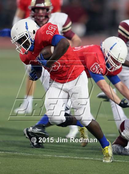 Thumbnail 1 in Rouse @ Leander photogallery.