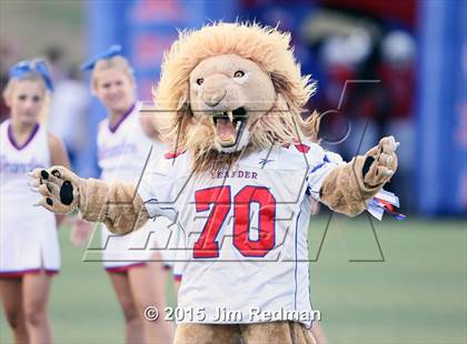 Thumbnail 2 in Rouse @ Leander photogallery.
