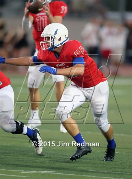Thumbnail 2 in Rouse @ Leander photogallery.