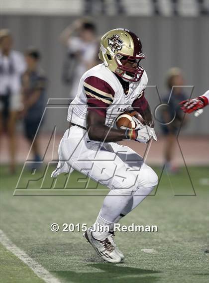 Thumbnail 1 in Rouse @ Leander photogallery.
