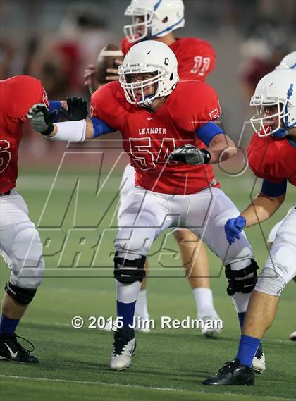 Thumbnail 2 in Rouse @ Leander photogallery.