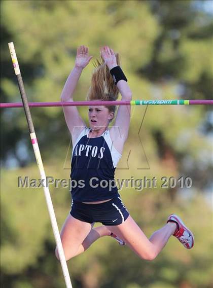 Thumbnail 1 in CIF CCS Masters Championships photogallery.