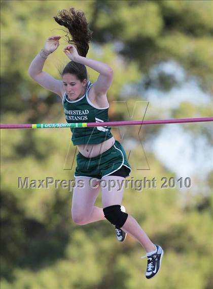 Thumbnail 3 in CIF CCS Masters Championships photogallery.