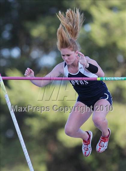 Thumbnail 3 in CIF CCS Masters Championships photogallery.