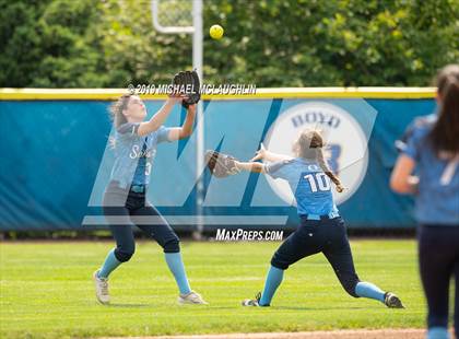Thumbnail 3 in Oceanside vs East Meadow (NYSPHSAA Section 8 Class AA Final Game 1) photogallery.