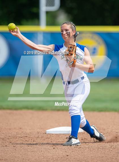 Thumbnail 1 in Oceanside vs East Meadow (NYSPHSAA Section 8 Class AA Final Game 1) photogallery.