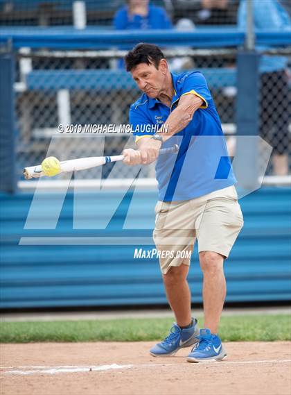 Thumbnail 2 in Oceanside vs East Meadow (NYSPHSAA Section 8 Class AA Final Game 1) photogallery.