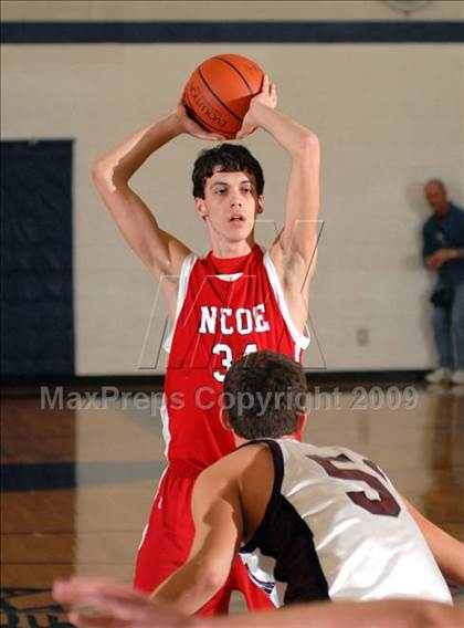 Thumbnail 3 in Norris City-Omaha-Enfield vs. Sesser-Valier (IHSA Class 1A Regional Championship) photogallery.