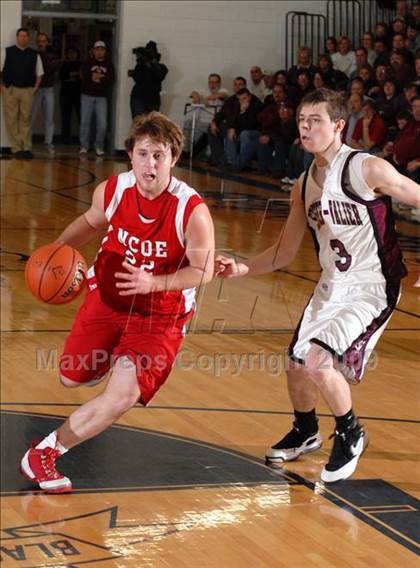 Thumbnail 1 in Norris City-Omaha-Enfield vs. Sesser-Valier (IHSA Class 1A Regional Championship) photogallery.